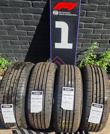 185/55r15 86H Kumho Demo Banden Dot25, Ophalen, 15 inch, Nieuw, 185 mm