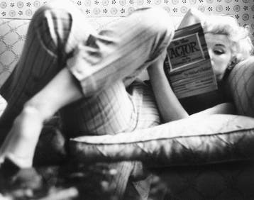 Ed Feingersh - Marilyn Candid Moment, New York, 1955 Large