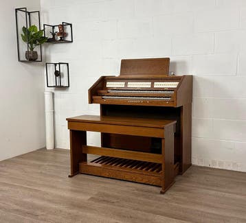 Content D4327, Muziek en Instrumenten, Gebruikt, 2 klavieren, Orgel