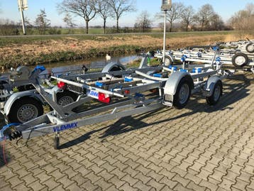 Vlemmix en TTH boot en sloepentrailer uit voorraad leverbaar, Watersport en Boten, Ophalen, 1500 tot 3000 kg, Sloepentrailer, 6 tot 9 meter