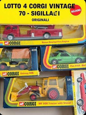 Corgi 1:43 - Modelauto (5) - Lotto 4 Corgi vintage: Unimog, Nieuw