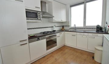 Te Huur 3 kamer Appartement Schout van Raesfeltstraat In Den, Den Bosch, Noord-Brabant, Direct bij eigenaar, Appartement