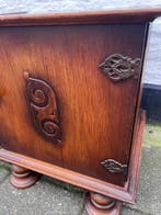 set vintage nachtkastjes, 46 x 43, hoog 50 cm, Antiek en Kunst, Antiek | Meubels | Kasten