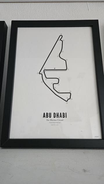 Circuit Poster Abu Dhabi · Van Wijck Luxe White Edition, Verzamelen, Posters, Ophalen, Nieuw