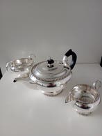 Walker & Hall - Theepot (3) - Verzilverd - Walker & Hall, Antiek en Kunst