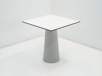 Kantinetafel; Moooi Container, Ophalen of Verzenden, Gebruikt