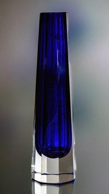 VEB Kunst Glas Gehren - Vaas - Facetgeslepen blauw