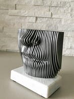 Filippo P. Castrovinci - Whisper