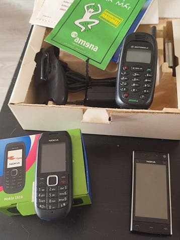 Motorola, Nokia Motorola 900 - Mobiele telefoon (3) - Niet, Nieuw