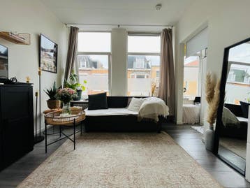 Te huur: Studio Johannes Camphuijsstraat in Den Haag, Den Haag, Zuid-Holland