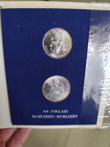 Vaticaan. 500 + 1000 Lire 1983-1984 Giubileo Straordinario