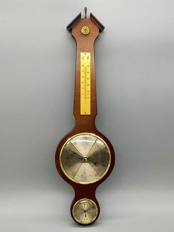 Klassisches Barometer mit Thermometer und Hygrometer – Holz