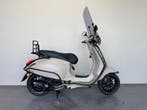 Vespa Sprint Brom 45 km/h, BWJ 2023, Desert Storm, Fietsen en Brommers, Gebruikt, Maximaal 45 km/u, Ophalen of Verzenden, Benzine