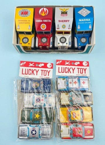 Nakamura/PayVa - Lot met 12 blikfrictieautos - Opwindbaar