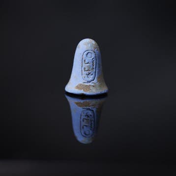 Oud-Egypte, (Egyptisch blauw) speeltoken met koninklijke
