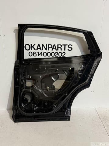 Nissan Ariya rechter achterdeur portier rechts, Ophalen, Gebruikt, Rechts, Deur
