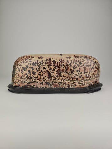 Eqcuisite Chinese Scholars Object: A Dendritic Jasper Guo
