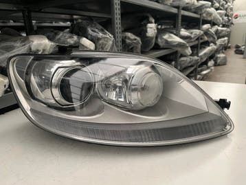 VW GOLF 5 PLUS XENON KL KOPLAMP RECHTS 5M1941754A, Verzenden, Gebruikt, Volkswagen