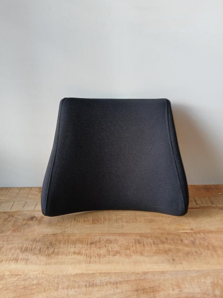 BMA Axia lage rug, zwart, opnieuw gestoffeerd, Zakelijke goederen, Kantoor en Winkelinrichting | Kantoormeubilair en Inrichting