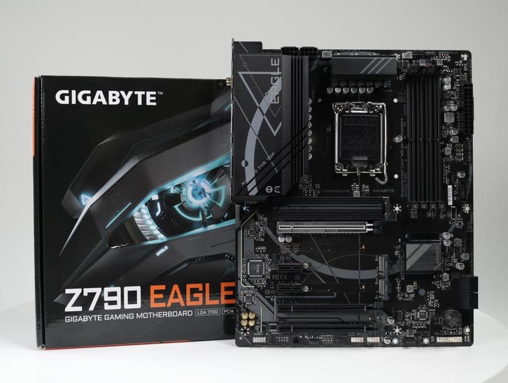 [RETOURDEAL] Gigabyte Z790 EAGLE AX - Moederbord, Computers en Software, Moederborden, Ophalen of Verzenden