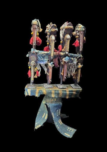 Prachtige originele Bambara-kroon / Mark - hoogte 98 cm -