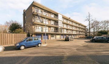 Te Huur 3 Kamer Appartement Platostraat In Rotterdam, Huizen en Kamers, Huizen te huur, Rotterdam, Direct bij eigenaar, Appartement