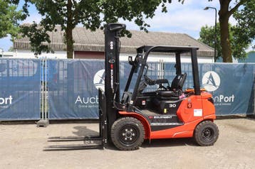 Veiling: Heftruck EP Equipment EFL 30 Pro Elektrisch 3000kg, Ophalen, 3000 tot 4000 kg, Heftruck, EP Equipment