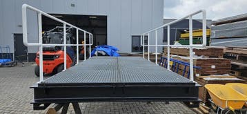 Gebruikte loopbrug / Zware Lastbrug, Zo goed als nieuw