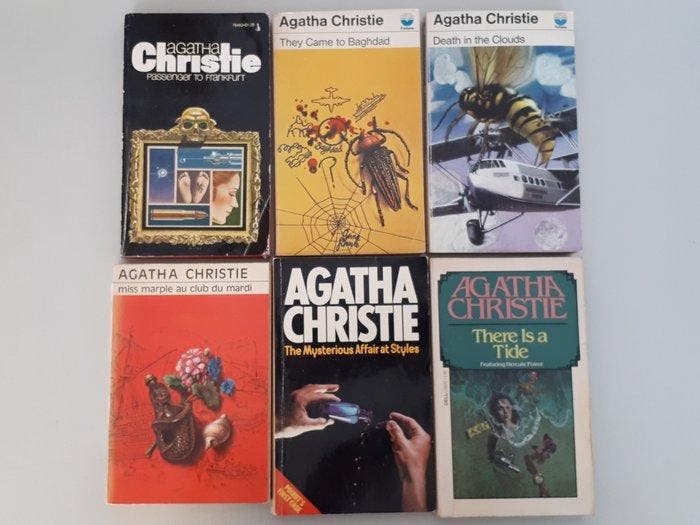 Agatha Christie - Lot met 60 boeken - 1973, Antiek en Kunst, Antiek | Boeken en Bijbels