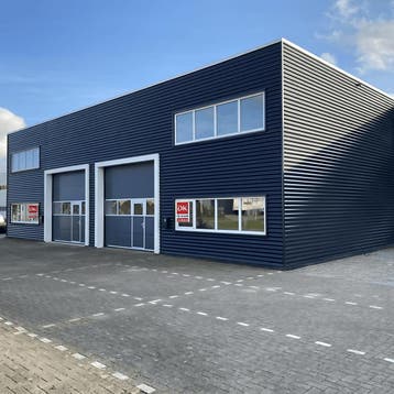 Bedrijfsruimte in Elst gevonden voor €1150,- pm