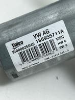 Ruitenwisser motor achter VW UP 1.0i bj2014 Artnr.1S6955711A, Gebruikt, Volkswagen