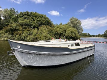 “ Menken Newport Bass 900 | Mercruiser 270 Pk| 140 UUR “, Ophalen of Verzenden, Zo goed als nieuw