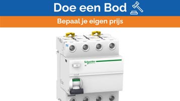 Bieden: Schneider Electric A9R21480 aardlekschakelaar 4P 80, Watersport en Boten, Ophalen of Verzenden, Nieuw, Elektra en Verlichting