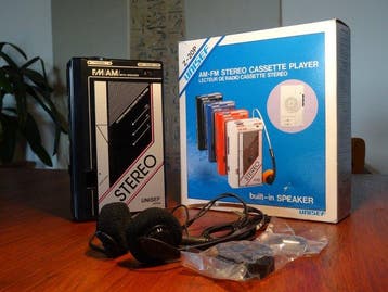 UNISEF - Z-20P Draagbare cassettespeler, Nieuw