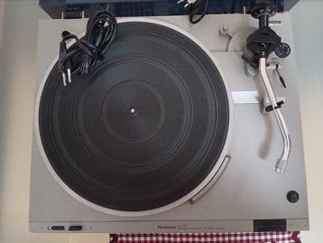 Technics - SL-303 Platenspeler, Nieuw
