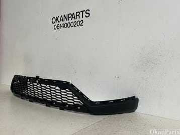 Dacia Sandero III Stepway voor bumperspoiler 620267459R, Ophalen, Gebruikt, Voor