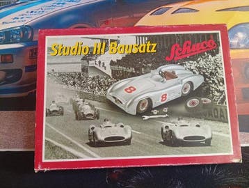 Schuco 1:24 - Modelbouwdoos - Studio III Bausatz /