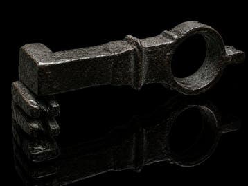 Oud-Romeins, Keizerrijk Bronzen sleutel met geïntegreerde