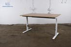 Bureau | Jong gebruikt | Wit T-poot frame | Halifax eiken bl, Verzenden, Gebruikt