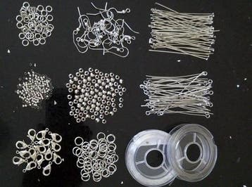 Compleet starterspakket werkmaterialen om sieraden te mak..., Ophalen of Verzenden, Nieuw, Kraal