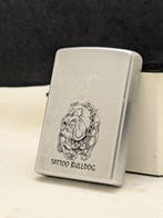 Zippo - Tattoo Bulldog - 2004 Street Chrome - Collectible, Nieuw
