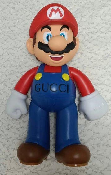 Rob VanMore (XX-XXI) - Super Mario, Antiek en Kunst
