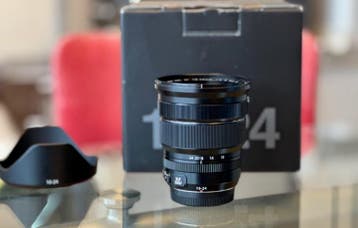 Fuji XF 10-24mm f/4 R OIS Groothoeklens (Zeer Goede Staat), Audio, Tv en Foto, Fotografie | Lenzen en Objectieven, Fujifilm, Lensdoppen