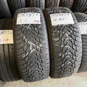 2 x Nokian WR 215-55-17 Winterbanden 6,5mm, Auto-onderdelen, Banden en Velgen, 17 inch, Band(en), Personenwagen, Gebruikt