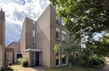 Huis te huur aan De Bussels in Veldhoven, Huizen en Kamers, Huizen te huur, Tussenwoning, Noord-Brabant