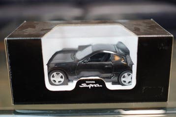 Kyosho 1:18 - Modelauto - Toyota Supra (A80), Nieuw