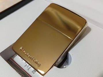 Zippo, Zippo Elite 2025 – Titanium Plated High Polish Gold -, Verzamelen, Nieuw