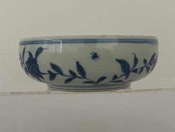 Blauw-witte Vogel- en Bloem Almoesschaal Borstelwasser -