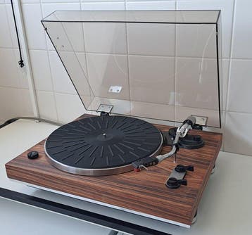 Akai - AP-100 Platenspeler, Nieuw