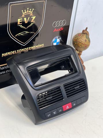 Opel Combo bedieningspaneel bj.2016 Artnr.07354986480, Gebruikt, Opel